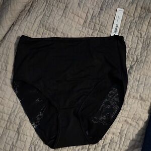 Black SOMA Modern Brief Black Sz L “NWT”